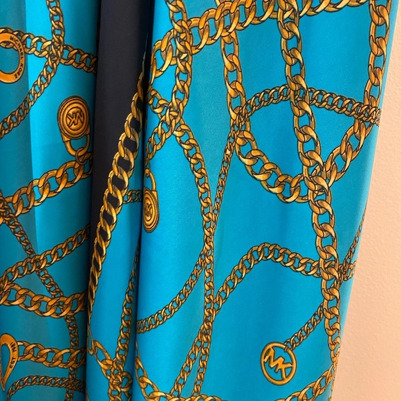 Micheal Kors Maxi Dress - Picture 2 of 9